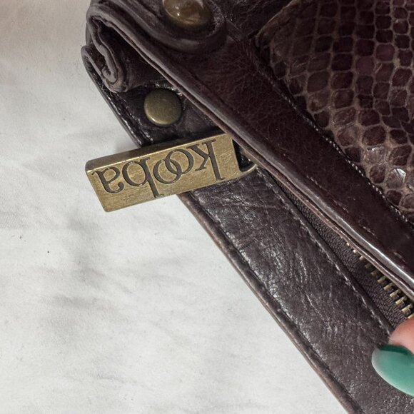 EUC Kooba Brown Leather Snake-Embossed Wristlet Clutch - Picture 5 of 5